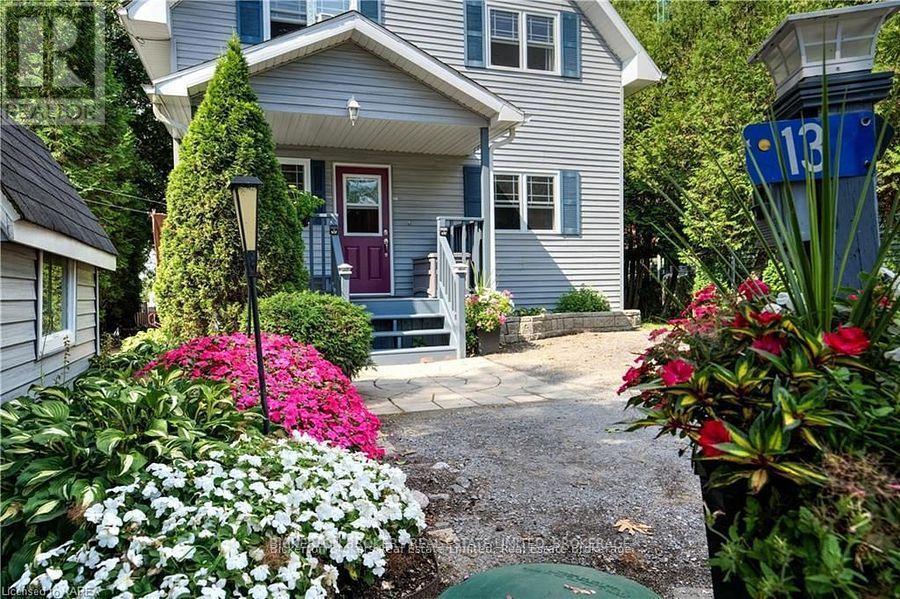 13 Sturtivans Lane, Front Of Leeds & Seeleys Bay, Ontario  K7G 2V4 - Photo 2 - X12084579