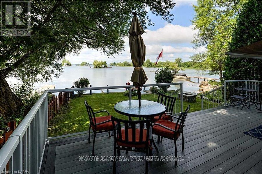 13 Sturtivans Lane, Front Of Leeds & Seeleys Bay, Ontario  K7G 2V4 - Photo 30 - X12084579