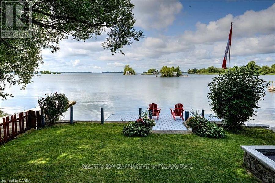 13 Sturtivans Lane, Front Of Leeds & Seeleys Bay, Ontario  K7G 2V4 - Photo 36 - X12084579