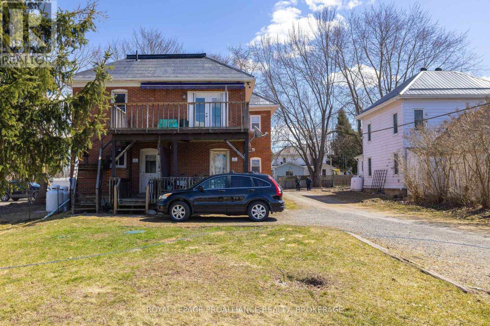24 Perth Street, Rideau Lakes, Ontario  K0G 1V0 - Photo 4 - X12084628