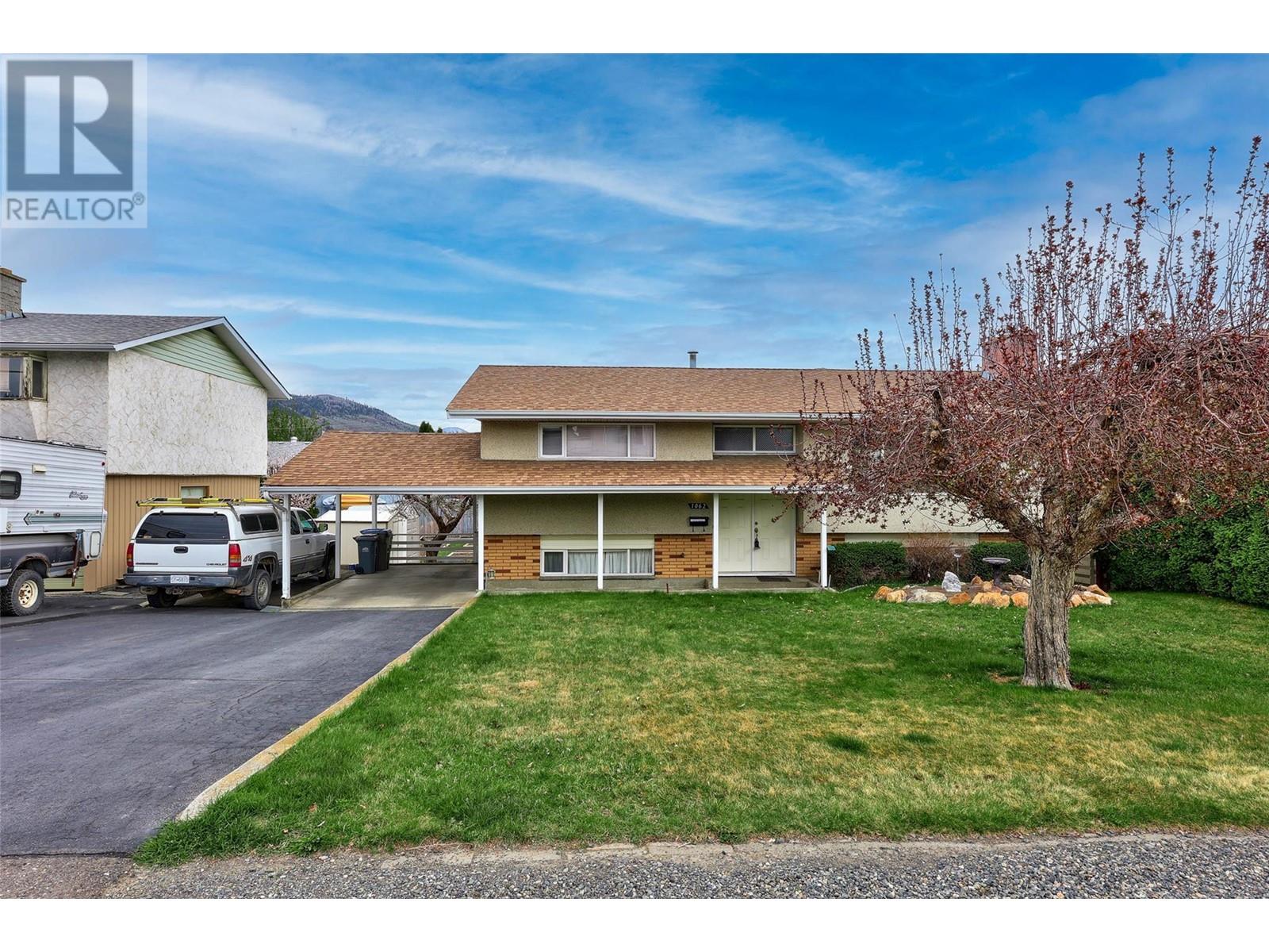 Property at 1062 7th Street image 1