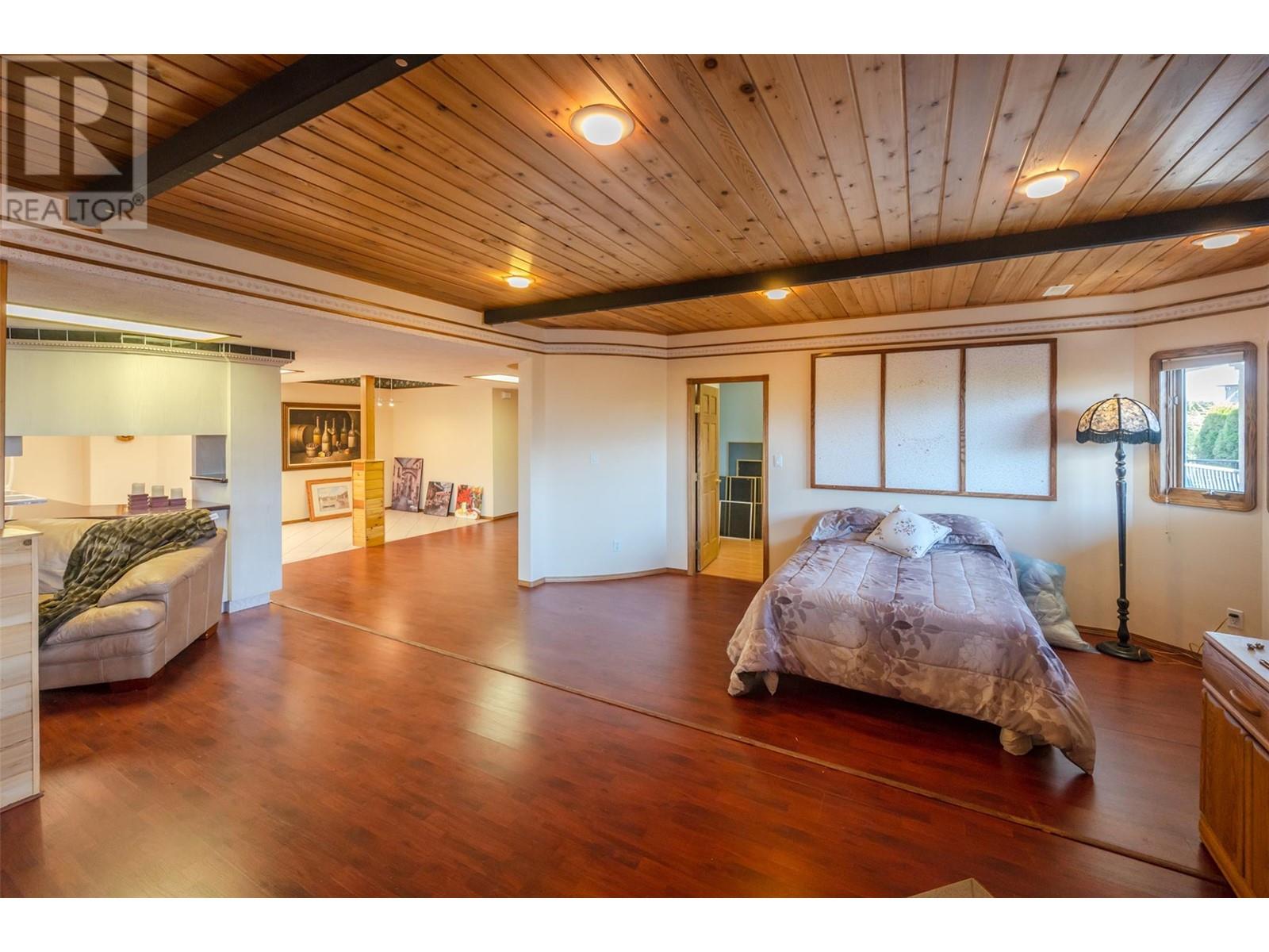 2565 Taber Road, Penticton, British Columbia  V2A 8P2 - Photo 58 - 10343663