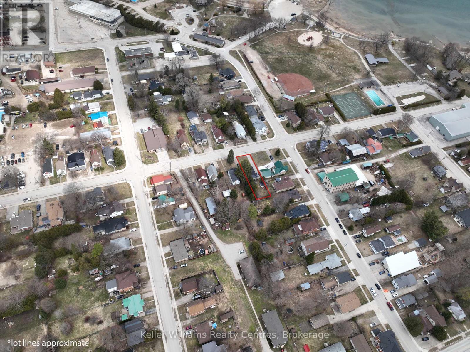 401 George Street, South Bruce Peninsula, Ontario  N0H 2T0 - Photo 3 - X12083838