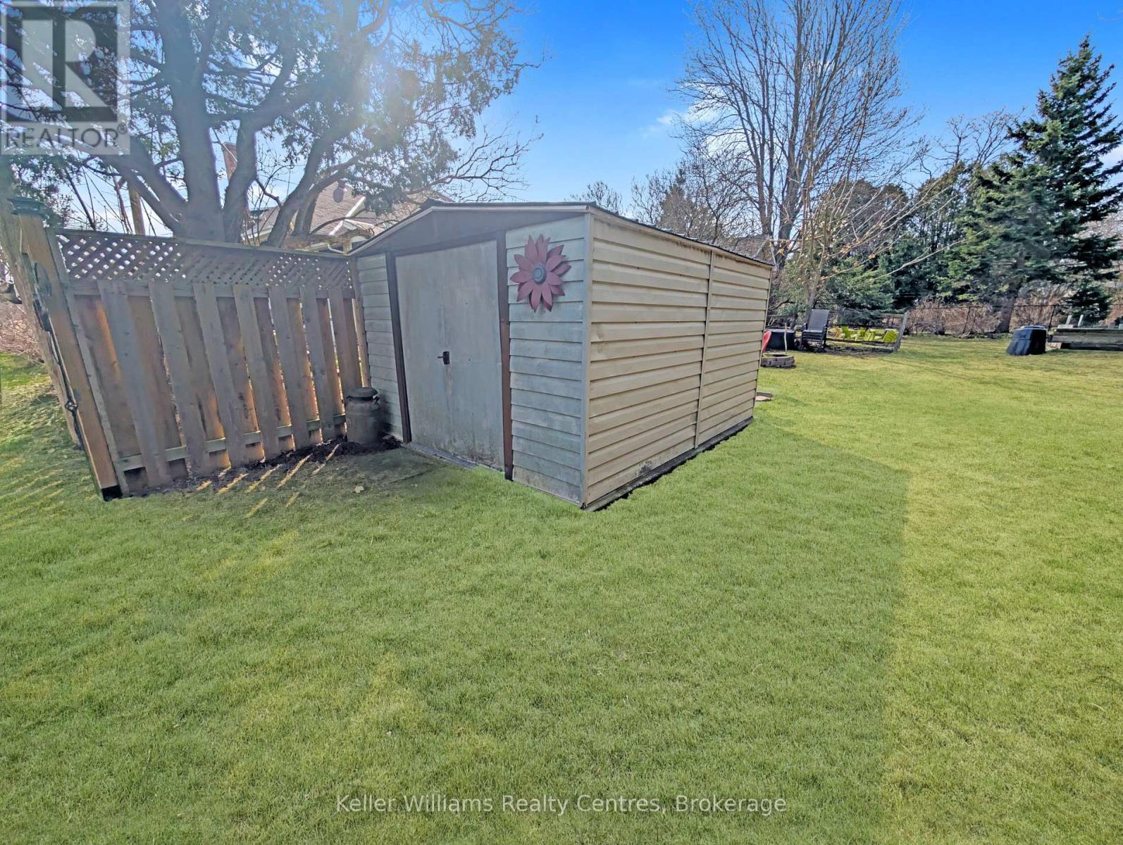 401 George Street, South Bruce Peninsula, Ontario  N0H 2T0 - Photo 45 - X12083838