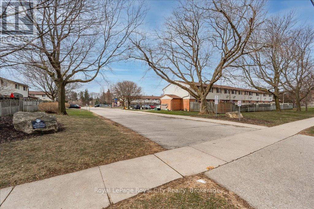 Property at 2 - 40 SILVERCREEK PARKWAY N image 2