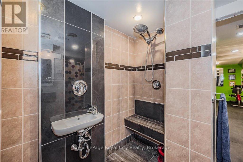2 - 40 Silvercreek Parkway N, Guelph, Ontario  N1H 7X5 - Photo 28 - X12084624