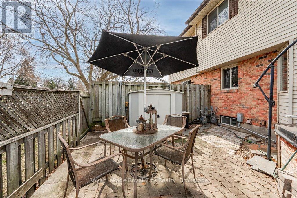 2 - 40 Silvercreek Parkway N, Guelph, Ontario  N1H 7X5 - Photo 36 - X12084624