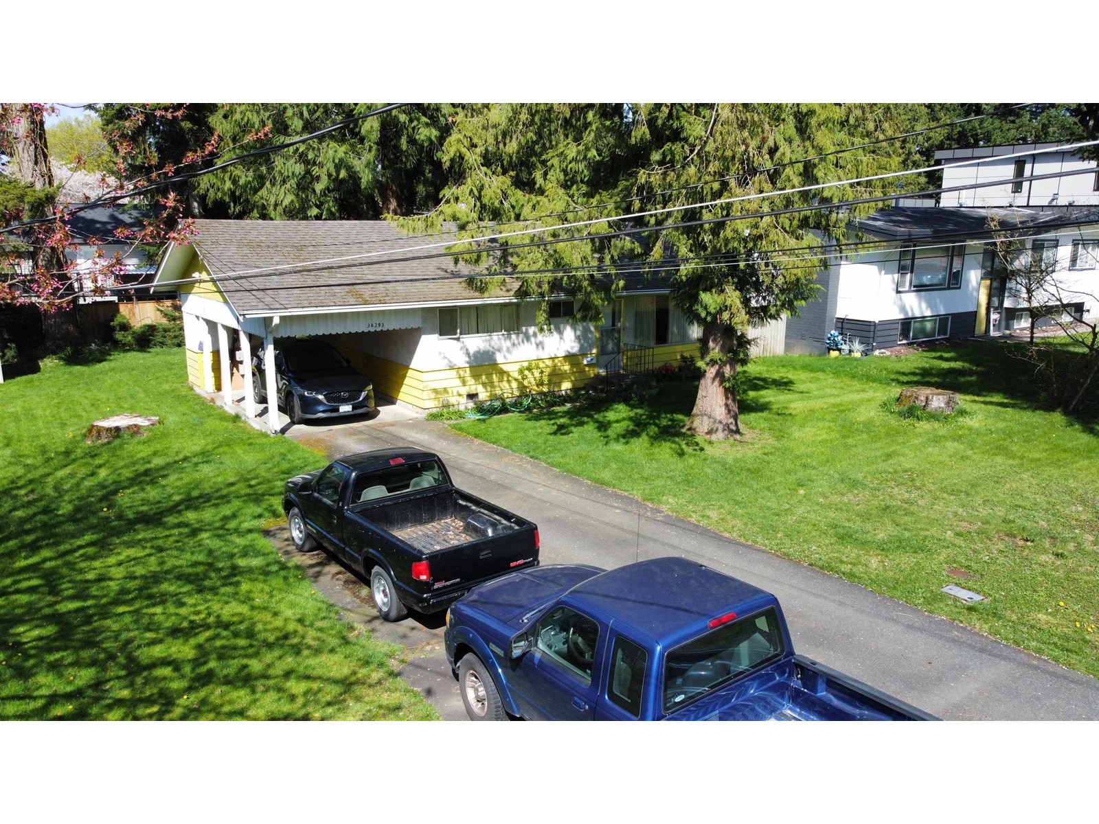Property at 34293 GREEN AVENUE image 4