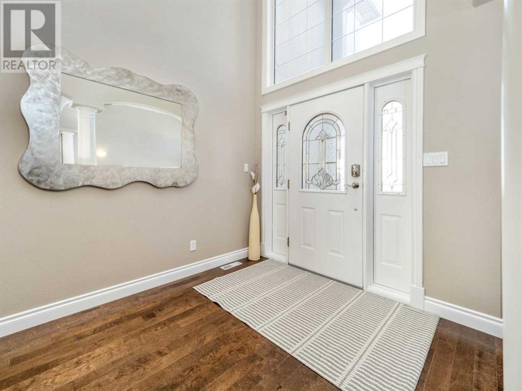 Property at 24 Fairmont Point S image 4