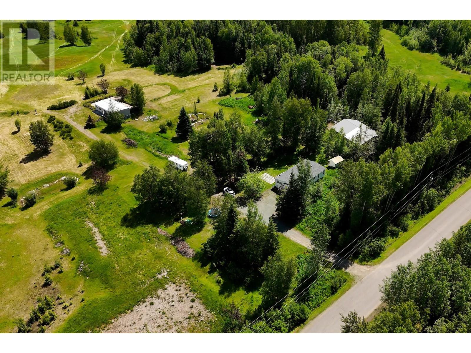 9340 Austgarden Road, Ness Lake, British Columbia  V2K 5M1 - Photo 3 - C8068448
