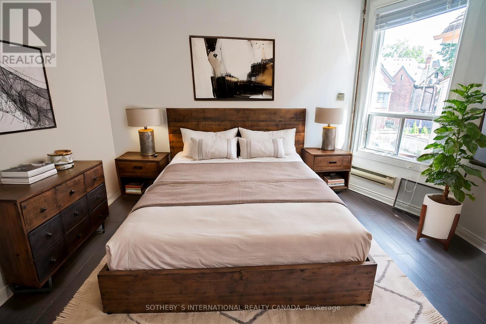 4 - 101 Spadina Road, Toronto, Ontario  M5R 2T1 - Photo 5 - C12084583