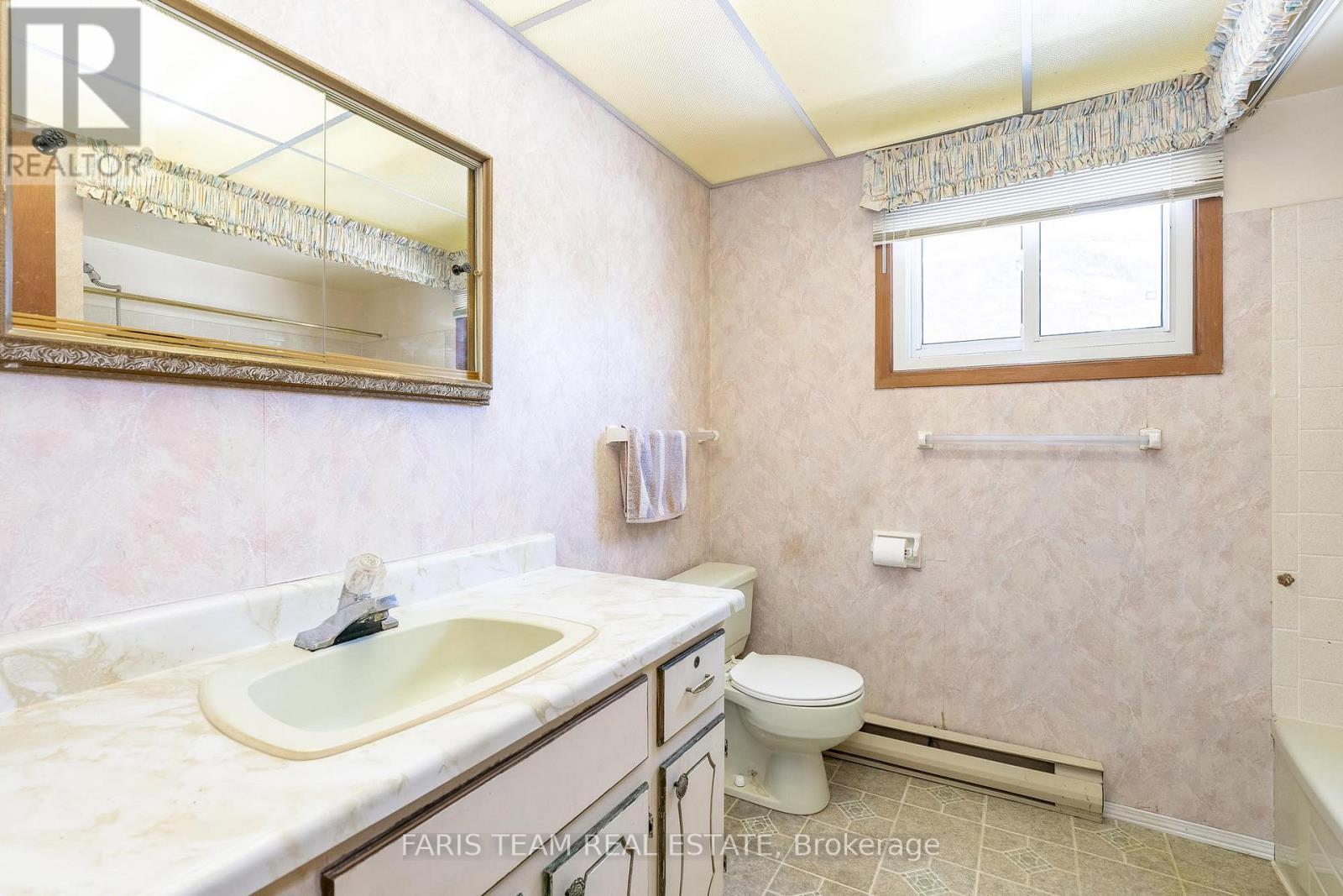 547 Line 11 N, Oro-Medonte, Ontario  L3V 0H5 - Photo 20 - S12084569