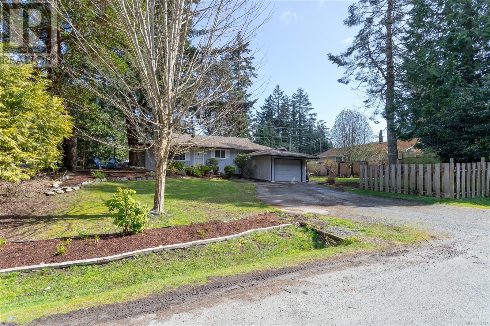 Property at 3346 Betula Pl image 3