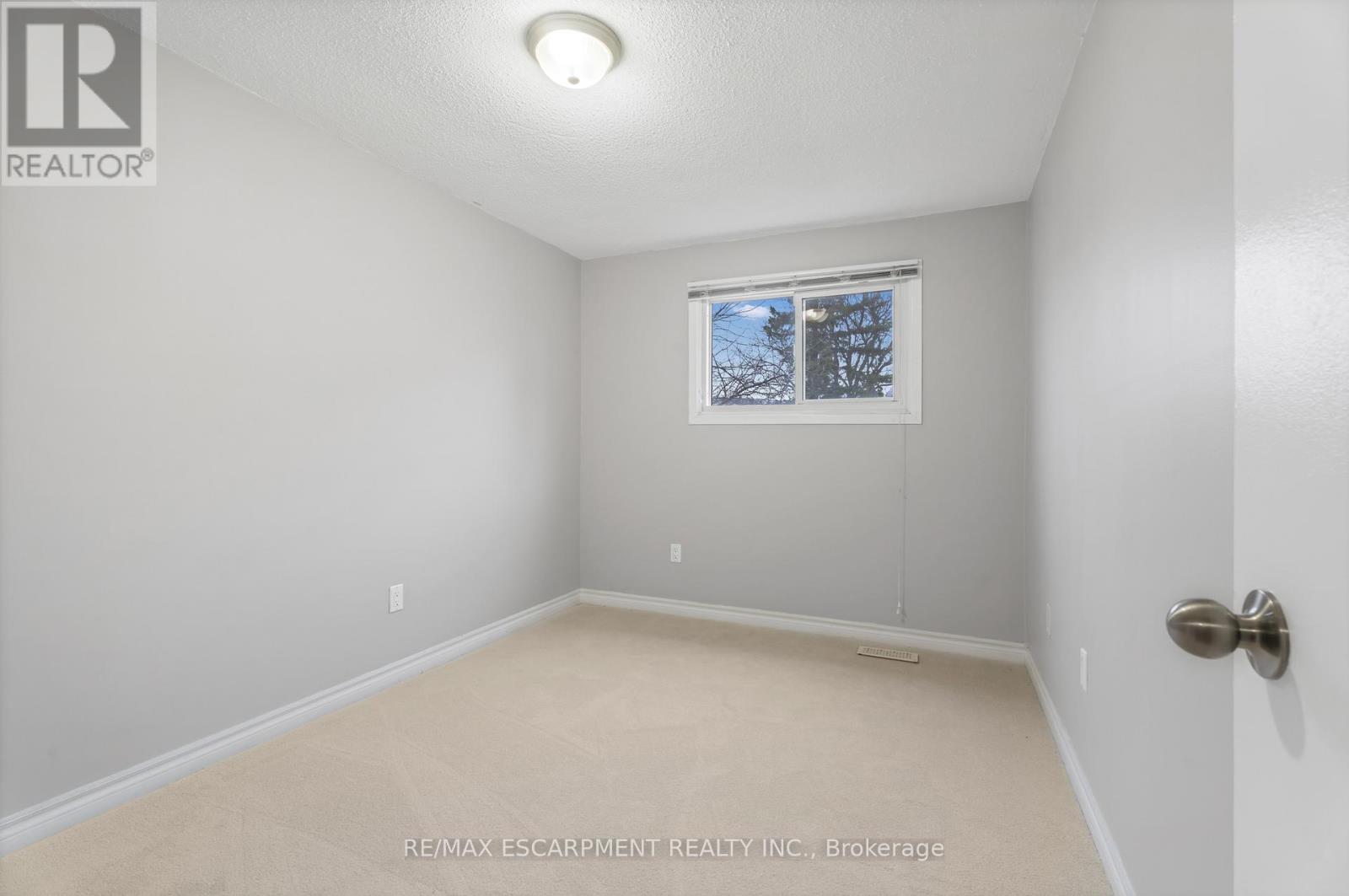 33 - 1301 Upper Gage Avenue, Hamilton, Ontario  L8W 1E5 - Photo 16 - X12055174