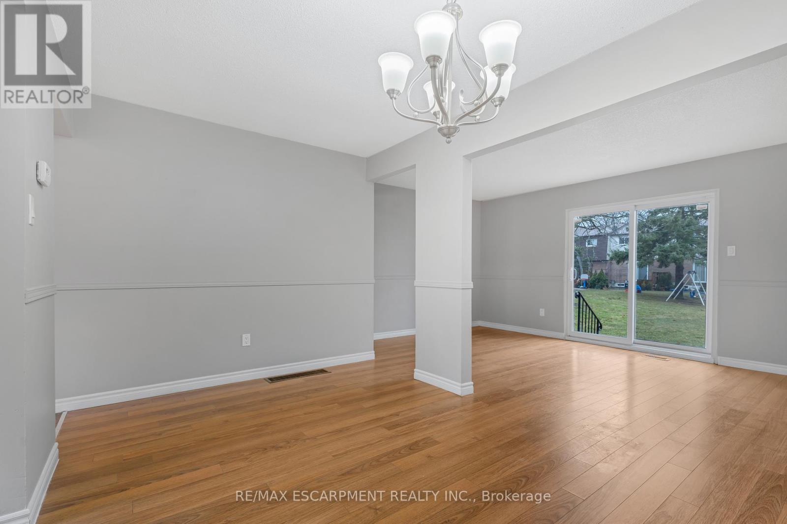 33 - 1301 Upper Gage Avenue, Hamilton, Ontario  L8W 1E5 - Photo 8 - X12055174