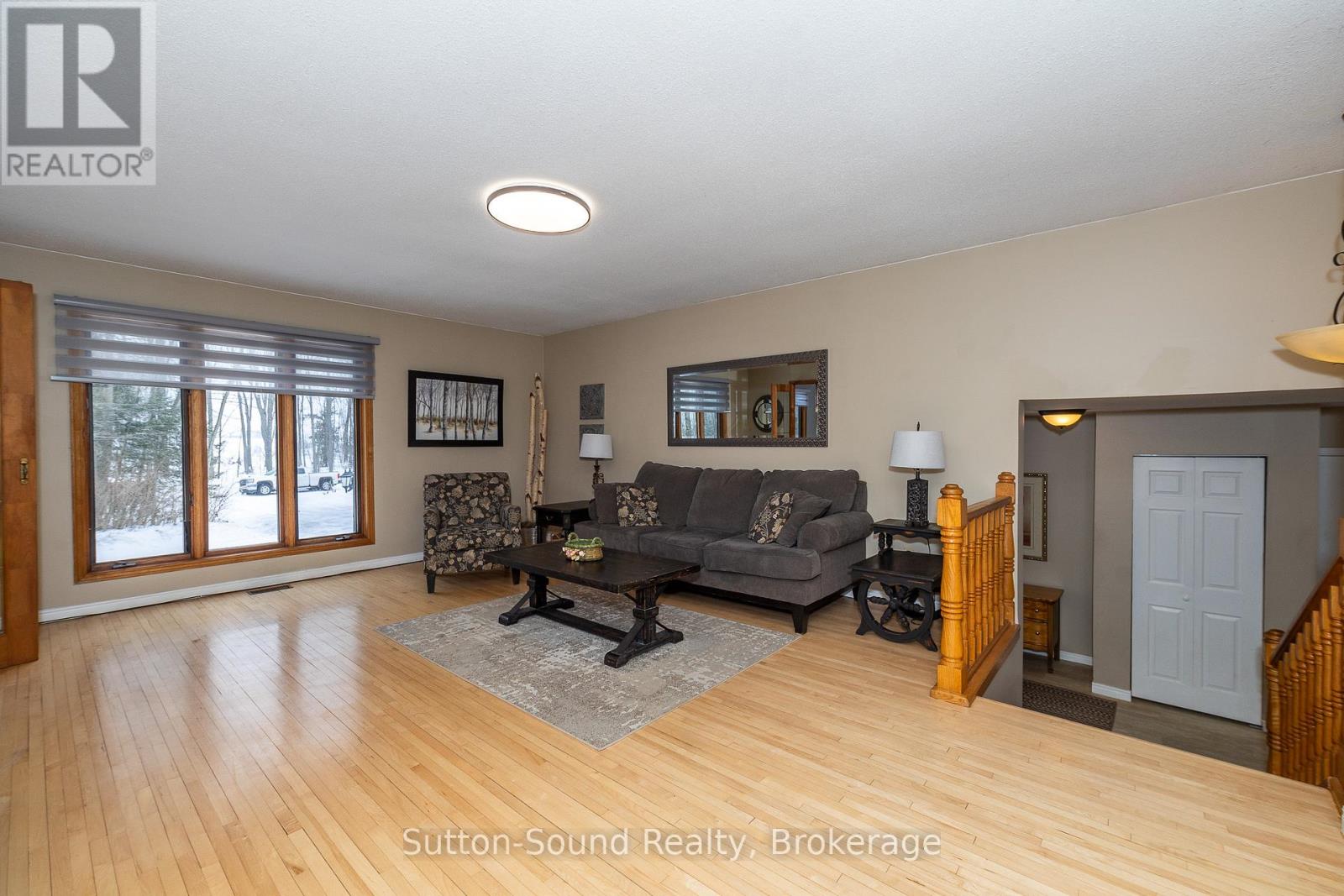 157527 6 Concession, Georgian Bluffs, Ontario  N4K 5N5 - Photo 10 - X12006766