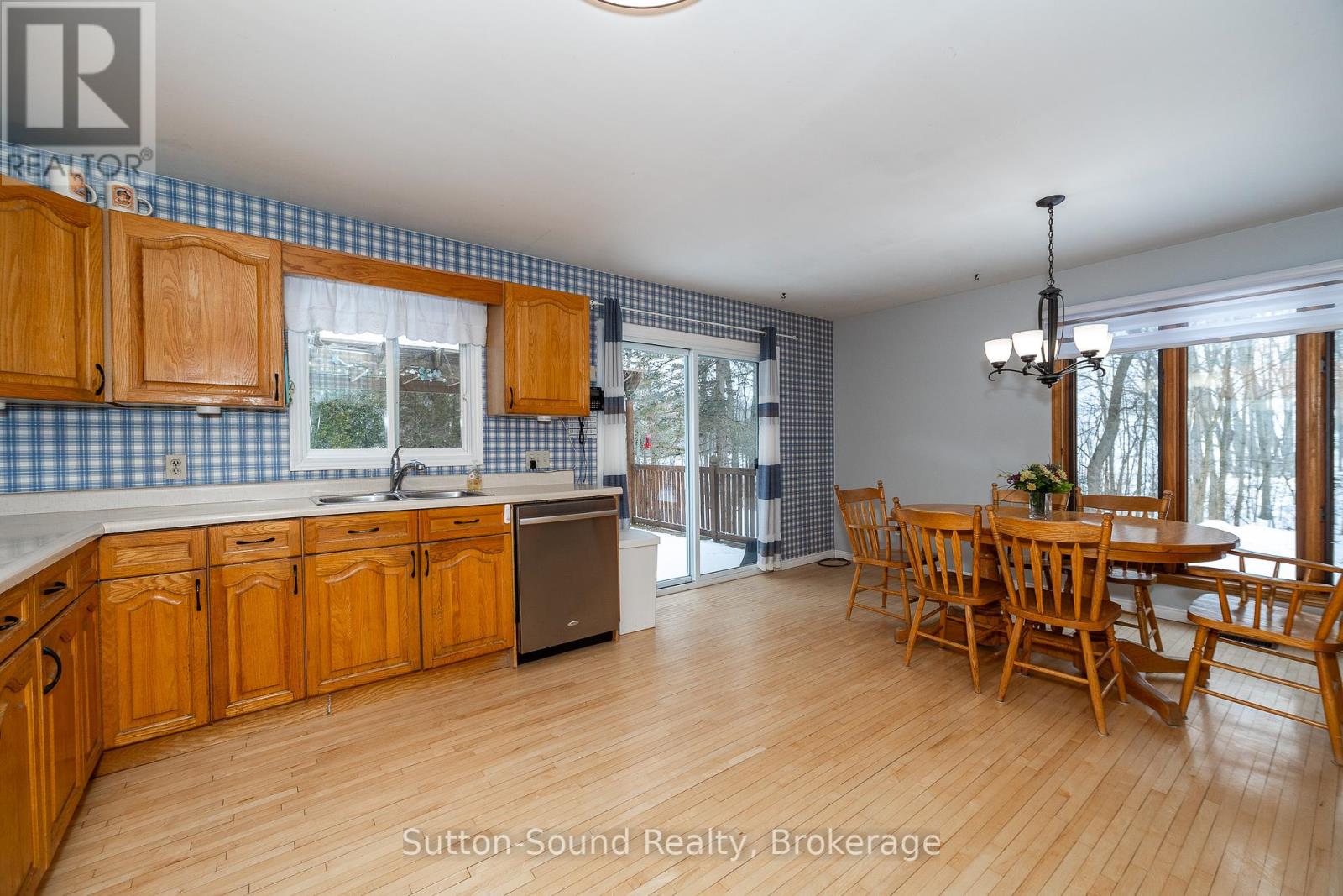 157527 6 Concession, Georgian Bluffs, Ontario  N4K 5N5 - Photo 17 - X12006766