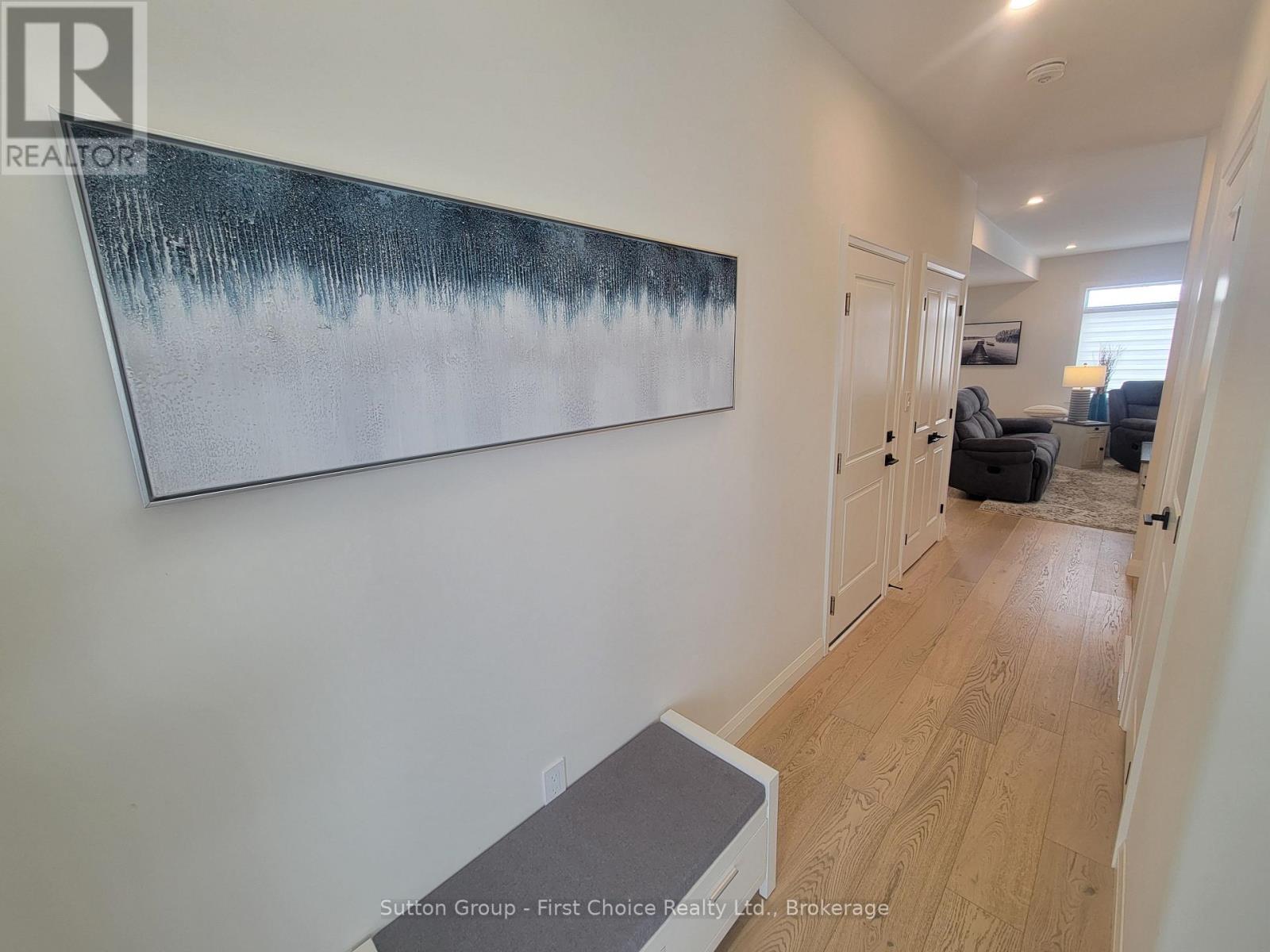 533 Albert Street, South Huron, Ontario  N0M 1S1 - Photo 4 - X12084524