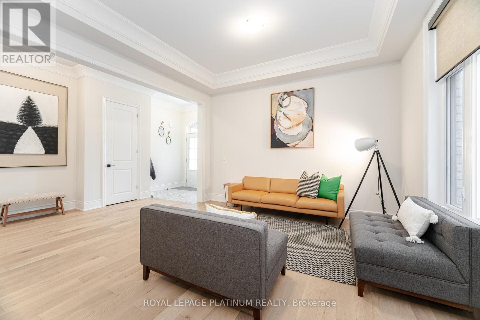 Property at 61 RASPBERRY RIDGE AVENUE image 4