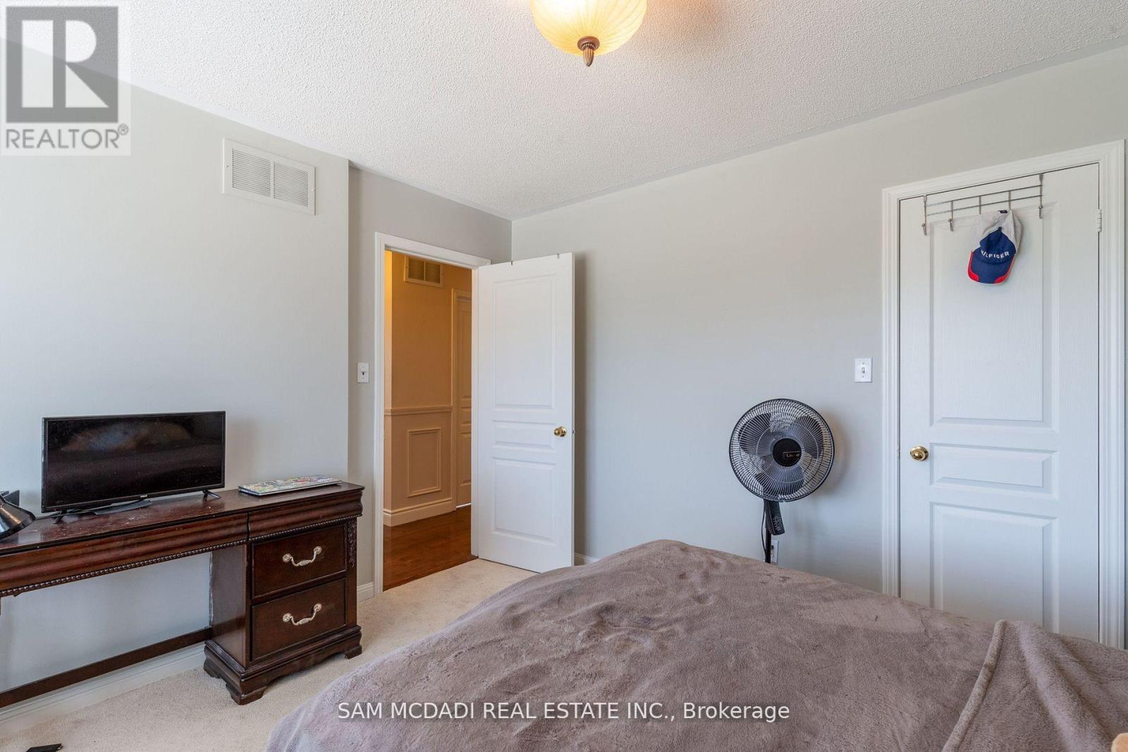 3855 Thomas Street, Mississauga, Ontario  L5M 7A6 - Photo 42 - W12084629