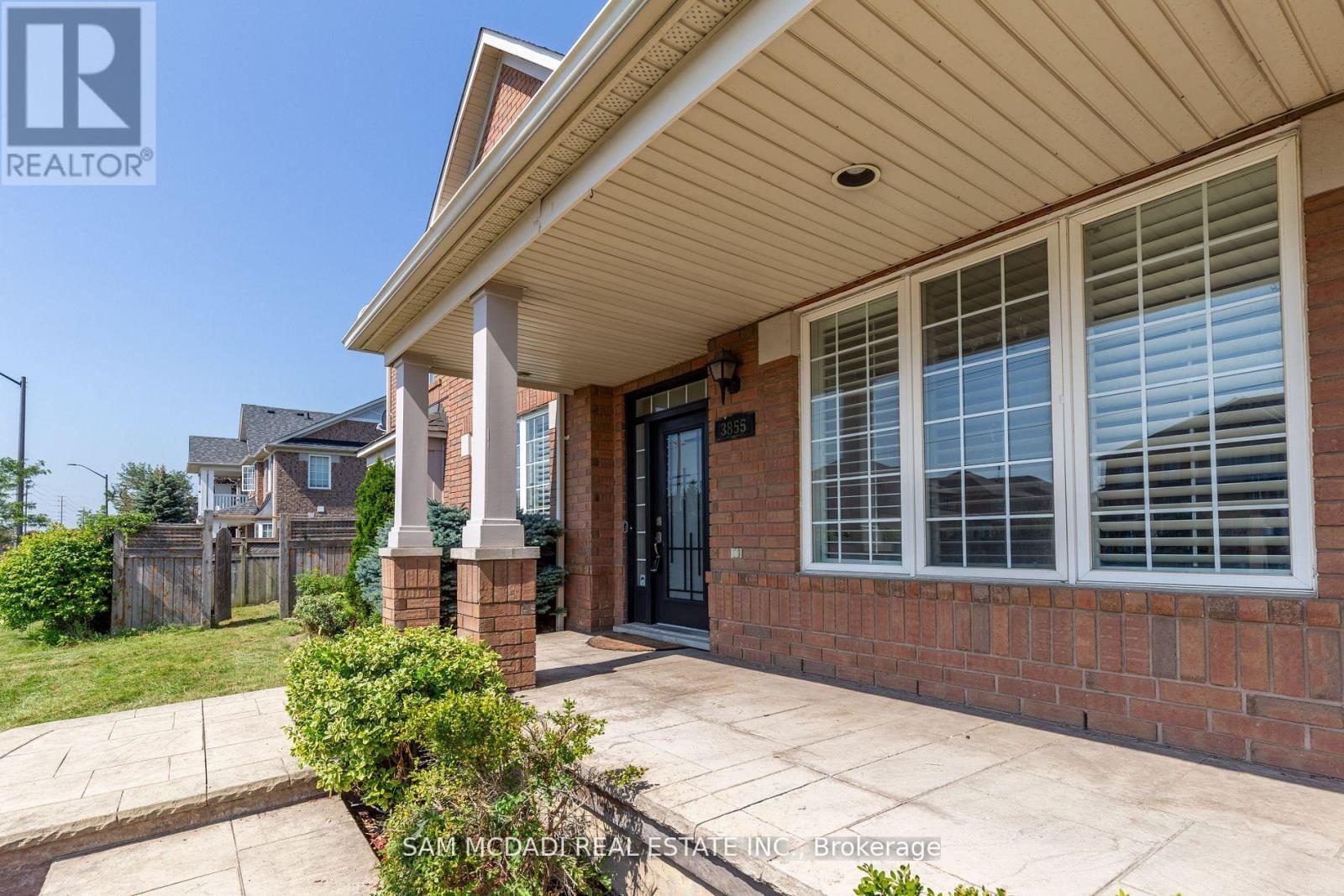 3855 Thomas Street, Mississauga, Ontario  L5M 7A6 - Photo 5 - W12084629