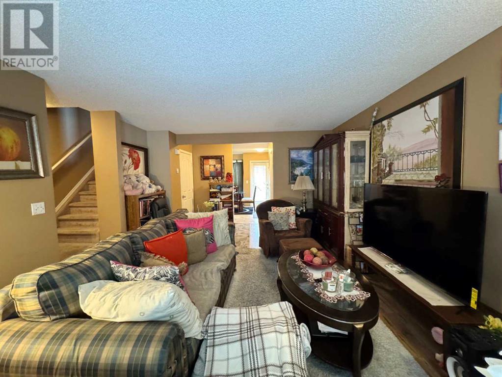 Property at 2404, 111 TARAWOOD Lane NE image 5