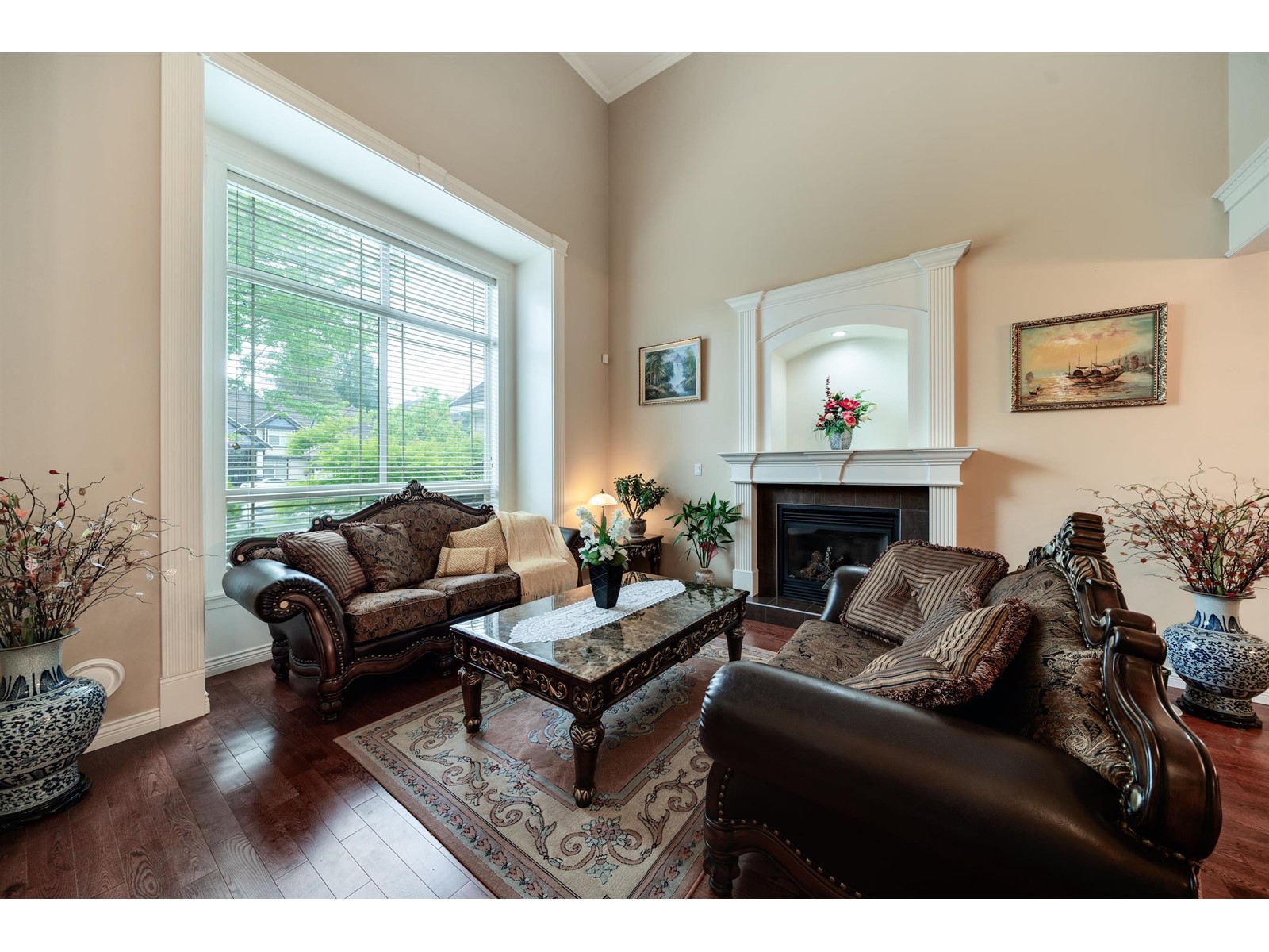 Property at 16711 92A AVENUE image 4