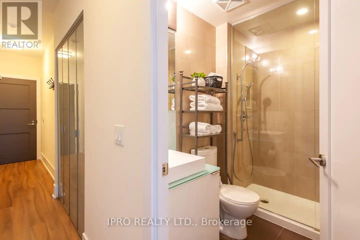 1409 - 300 Front Street W, Toronto, Ontario  M5V 0E9 - Photo 11 - C12084749