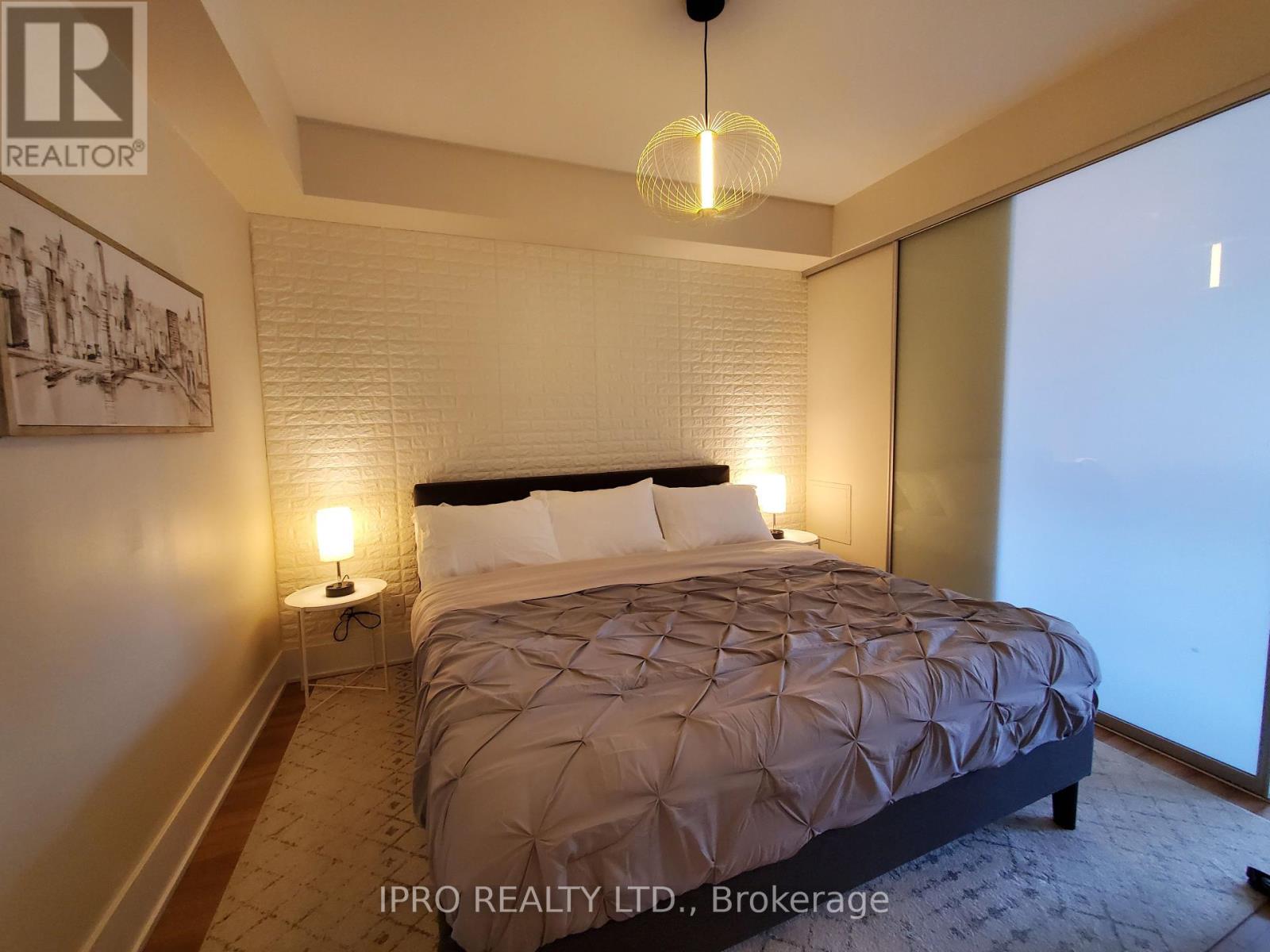 1409 - 300 Front Street W, Toronto, Ontario  M5V 0E9 - Photo 4 - C12084749