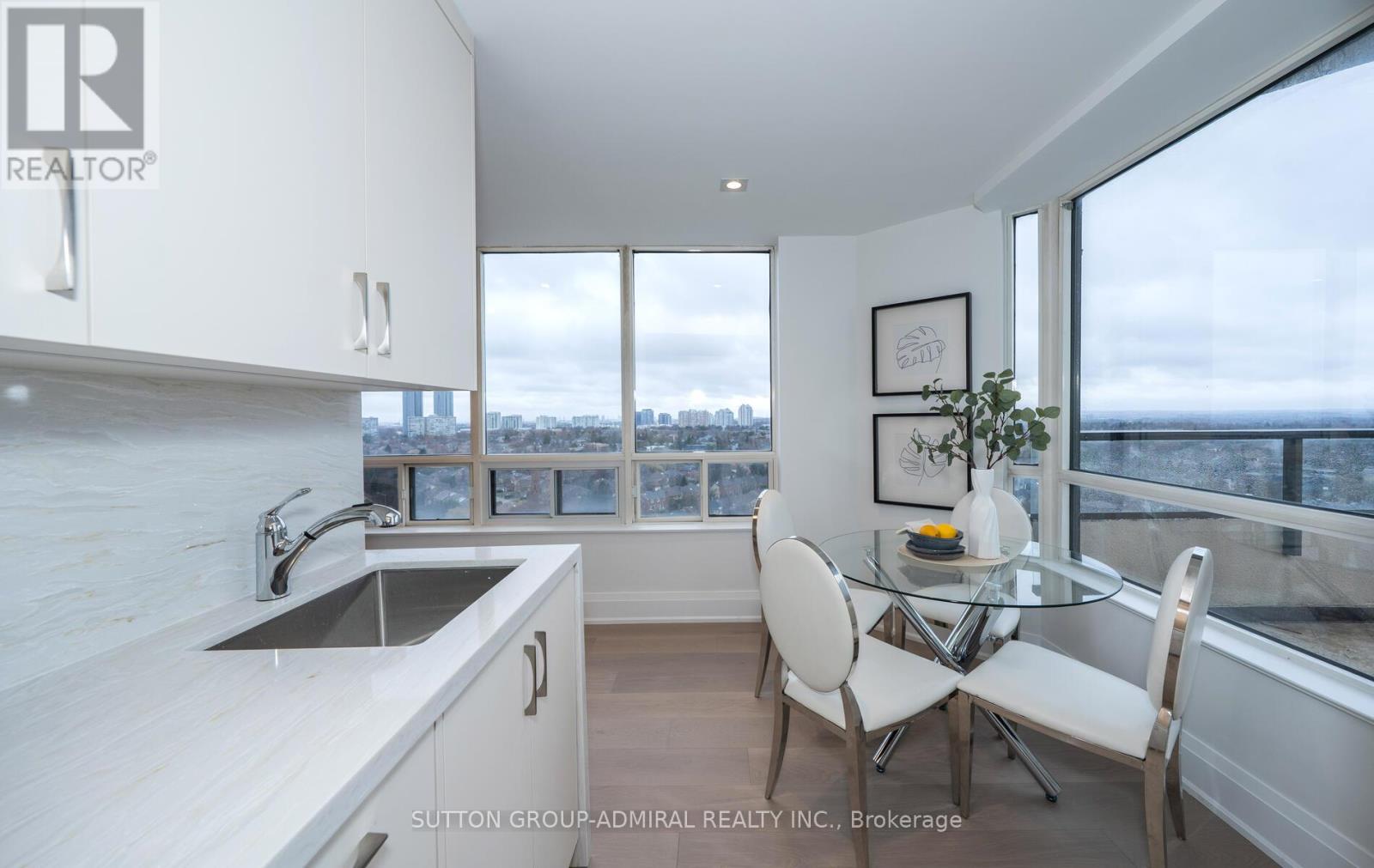 1803 - 343 Clark Avenue W, Vaughan, Ontario  L4J 7K5 - Photo 14 - N12084776
