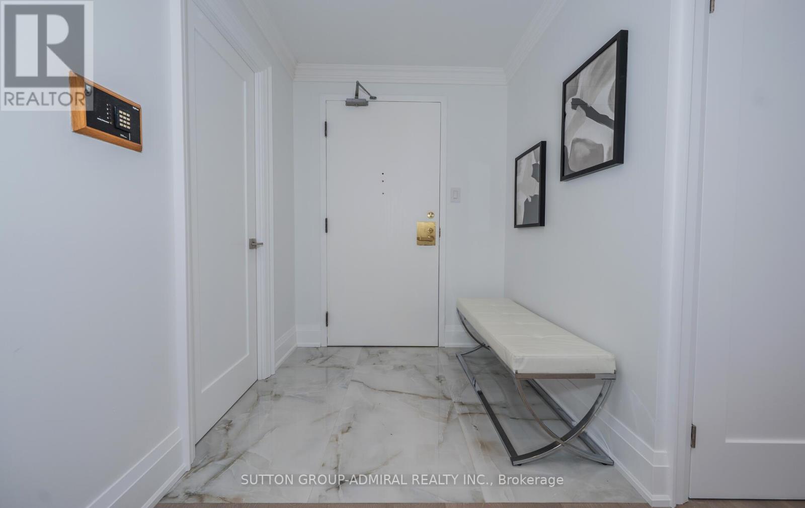 Property at 1803 - 343 CLARK AVENUE W image 2