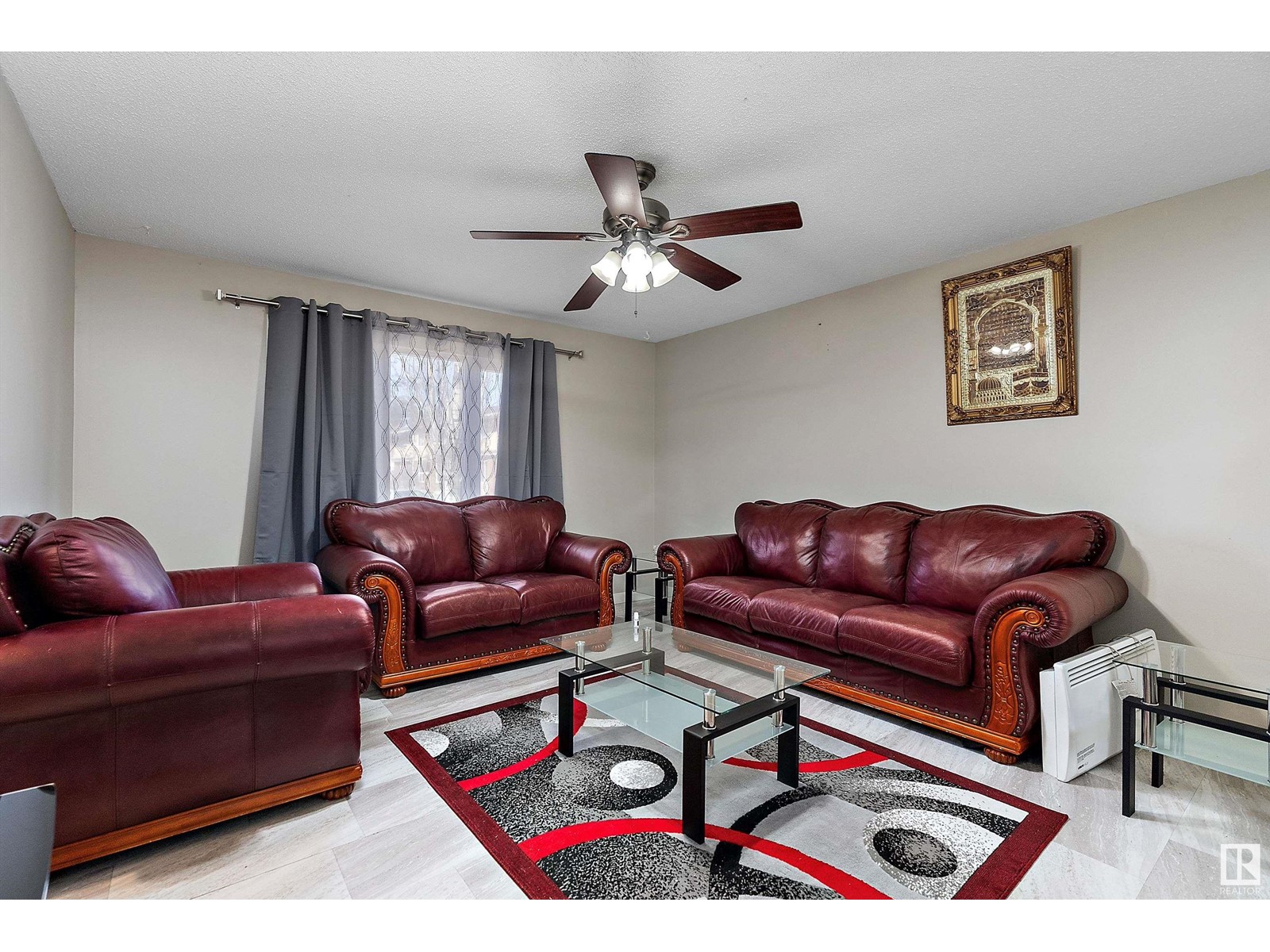 Property at 16431A 115 street NW image 4
