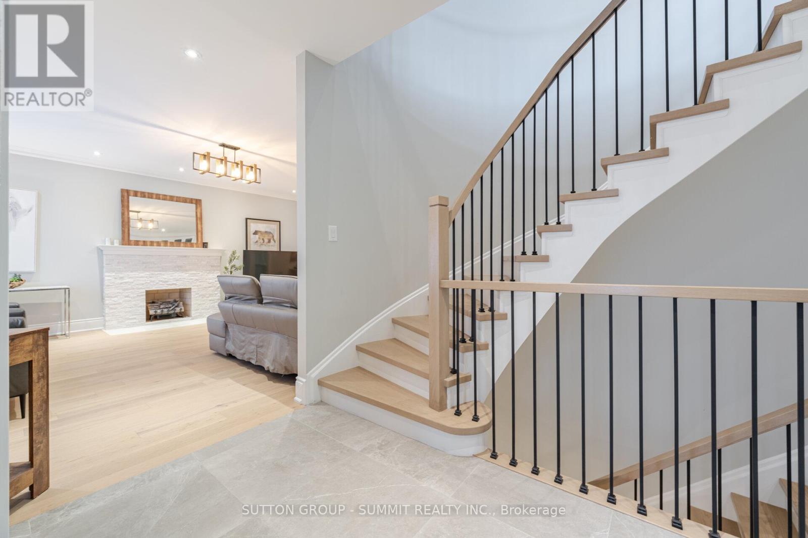 4508 Credit Pointe Drive, Mississauga, Ontario  L5M 3M3 - Photo 15 - W12084732
