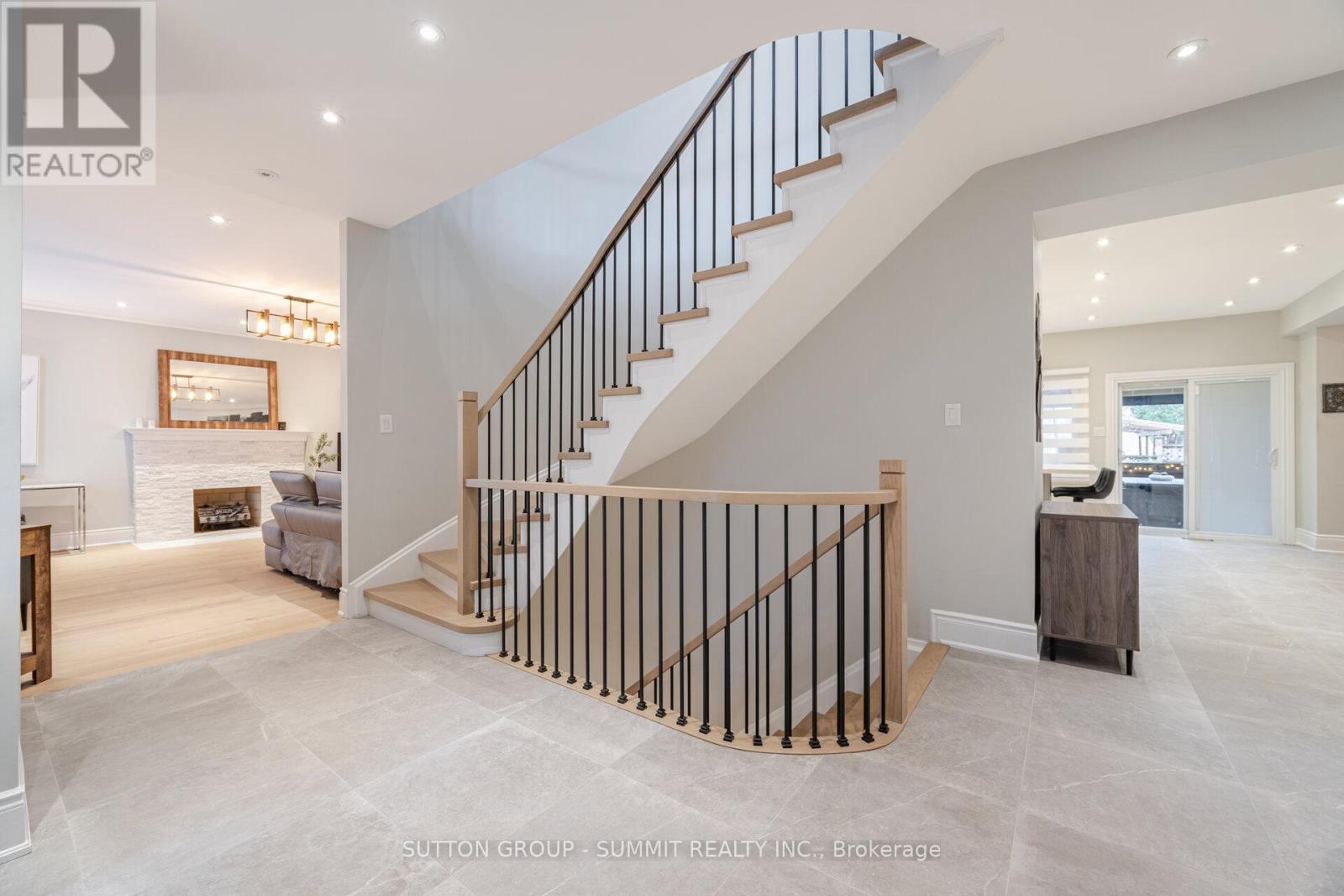 Property at 4508 CREDIT POINTE DRIVE image 2