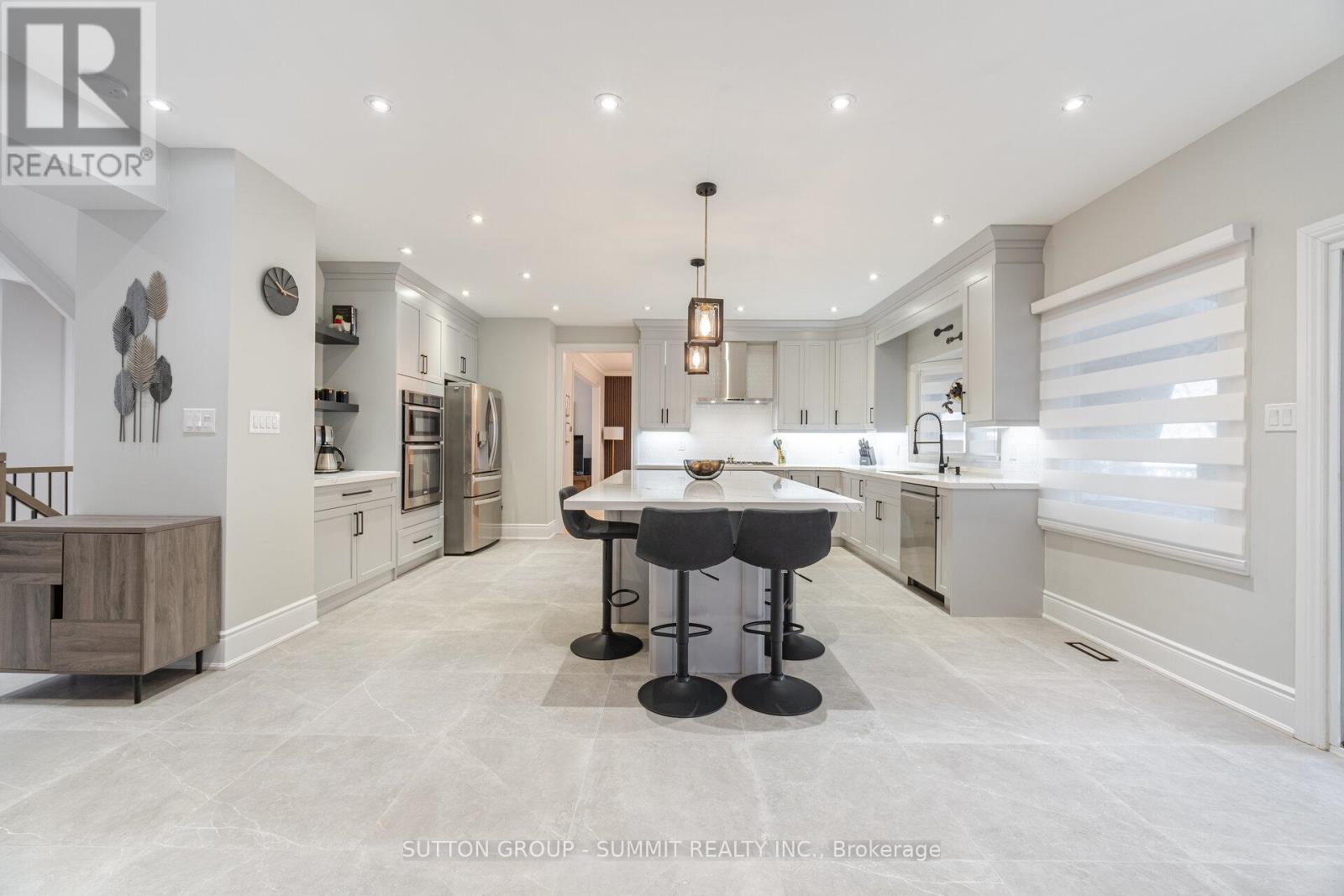 4508 Credit Pointe Drive, Mississauga, Ontario  L5M 3M3 - Photo 6 - W12084732