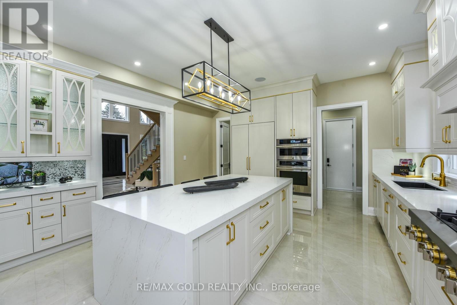 15a Marion Street, Caledon, Ontario  L7C 1K8 - Photo 18 - W12084760