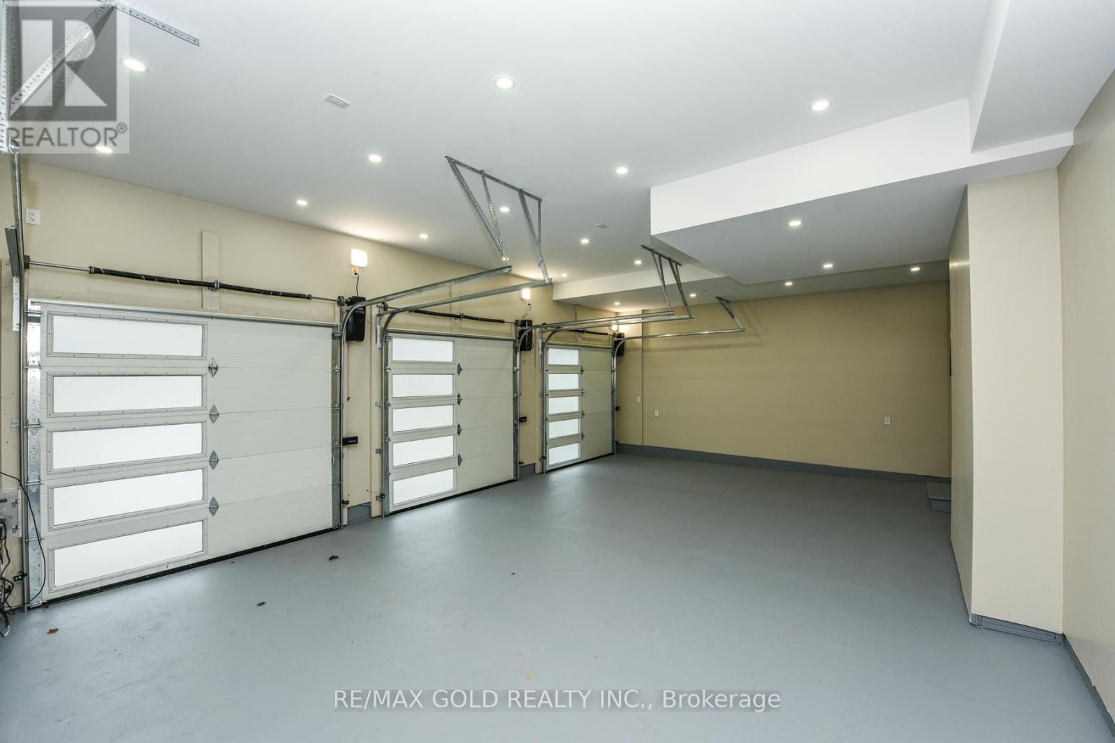 15a Marion Street, Caledon, Ontario  L7C 1K8 - Photo 48 - W12084760