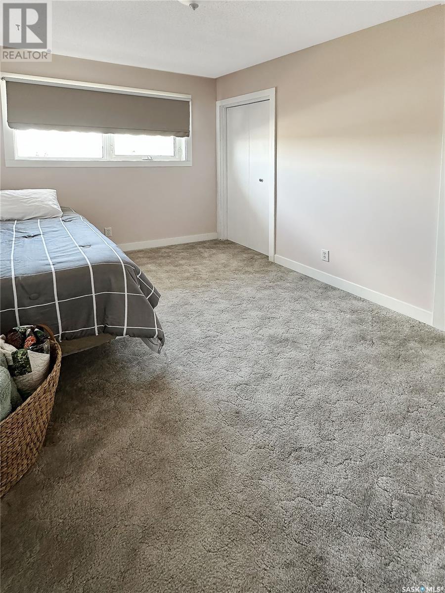 60 Aitken Place, Swift Current, Saskatchewan  S9H 4H4 - Photo 18 - SK002749