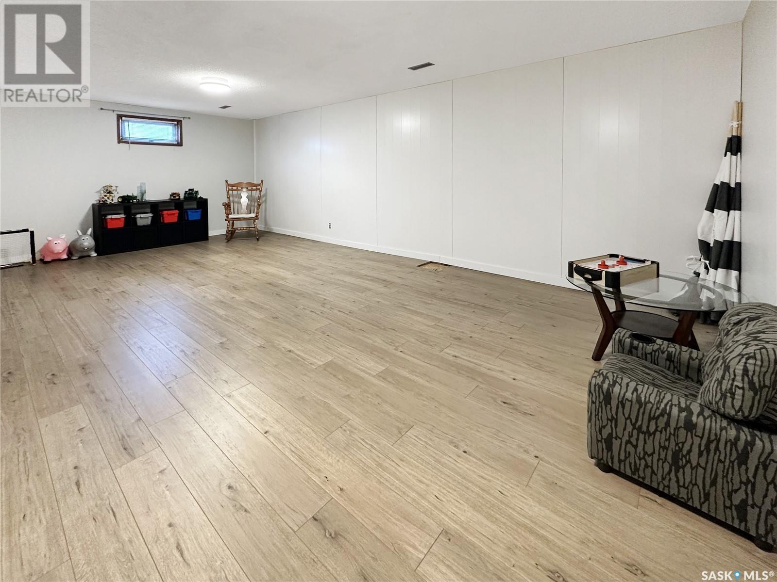 60 Aitken Place, Swift Current, Saskatchewan  S9H 4H4 - Photo 22 - SK002749