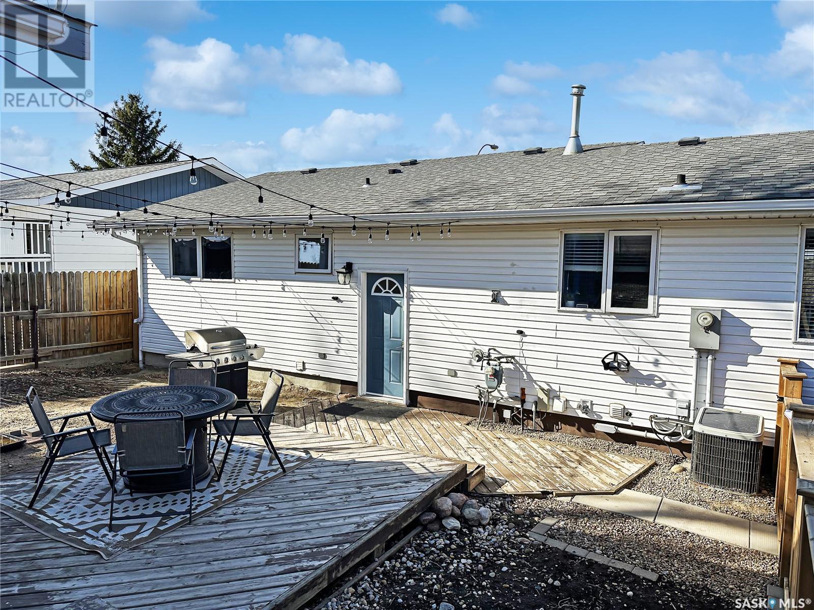 60 Aitken Place, Swift Current, Saskatchewan  S9H 4H4 - Photo 29 - SK002749