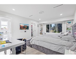 2128 OAKRIDGE CRESCENT, Abbotsford property photo listing R2990034 for sale
