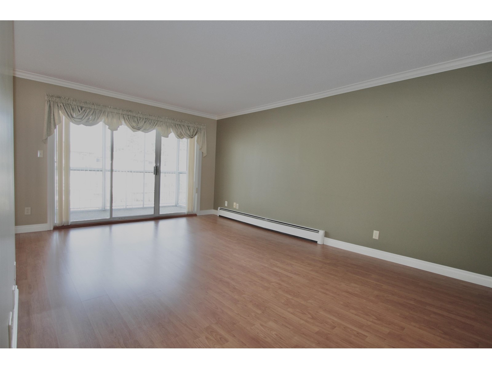 Property at 301 2425 CHURCH STREET image 5
