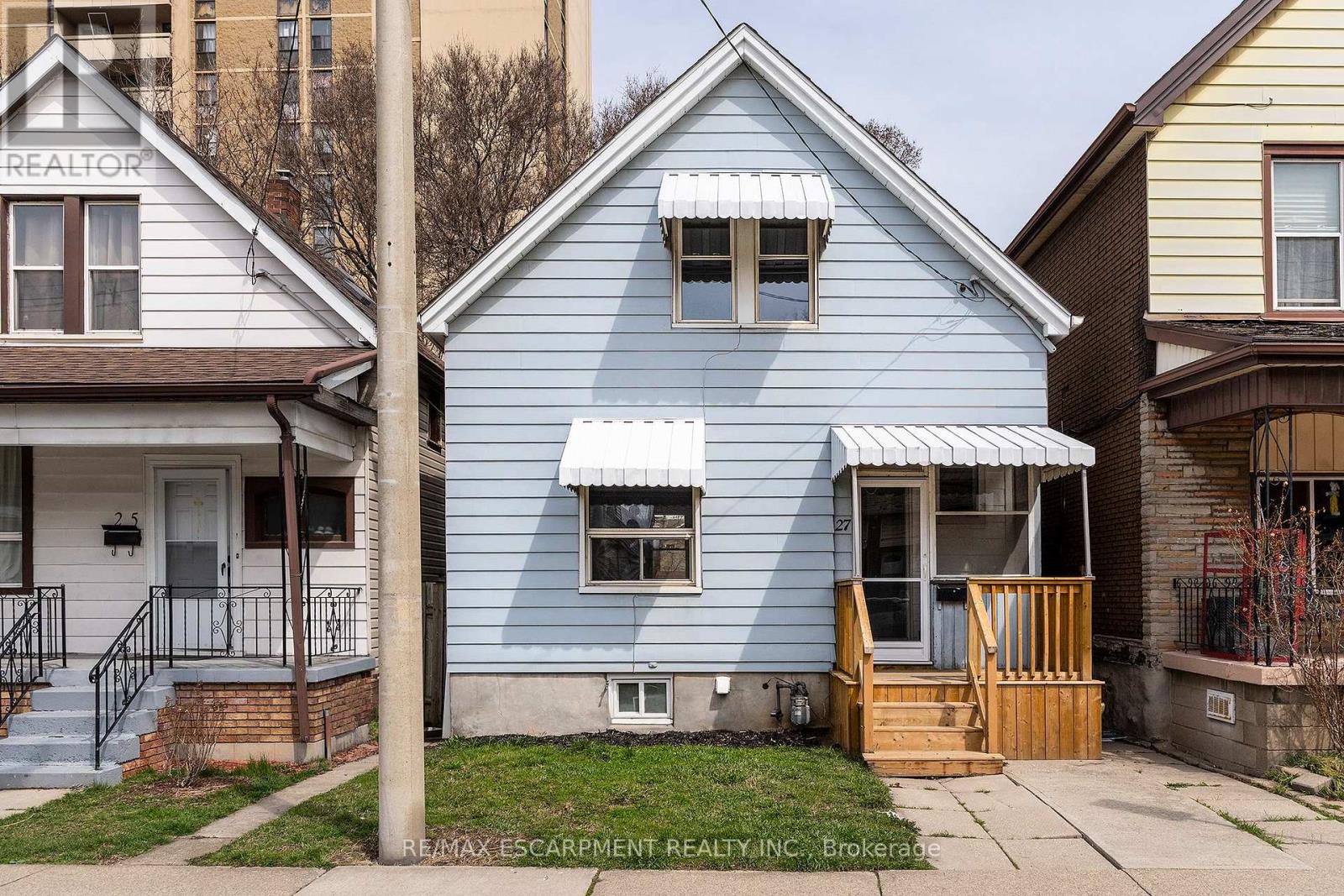 Property at 27 HARVEY STREET image 1