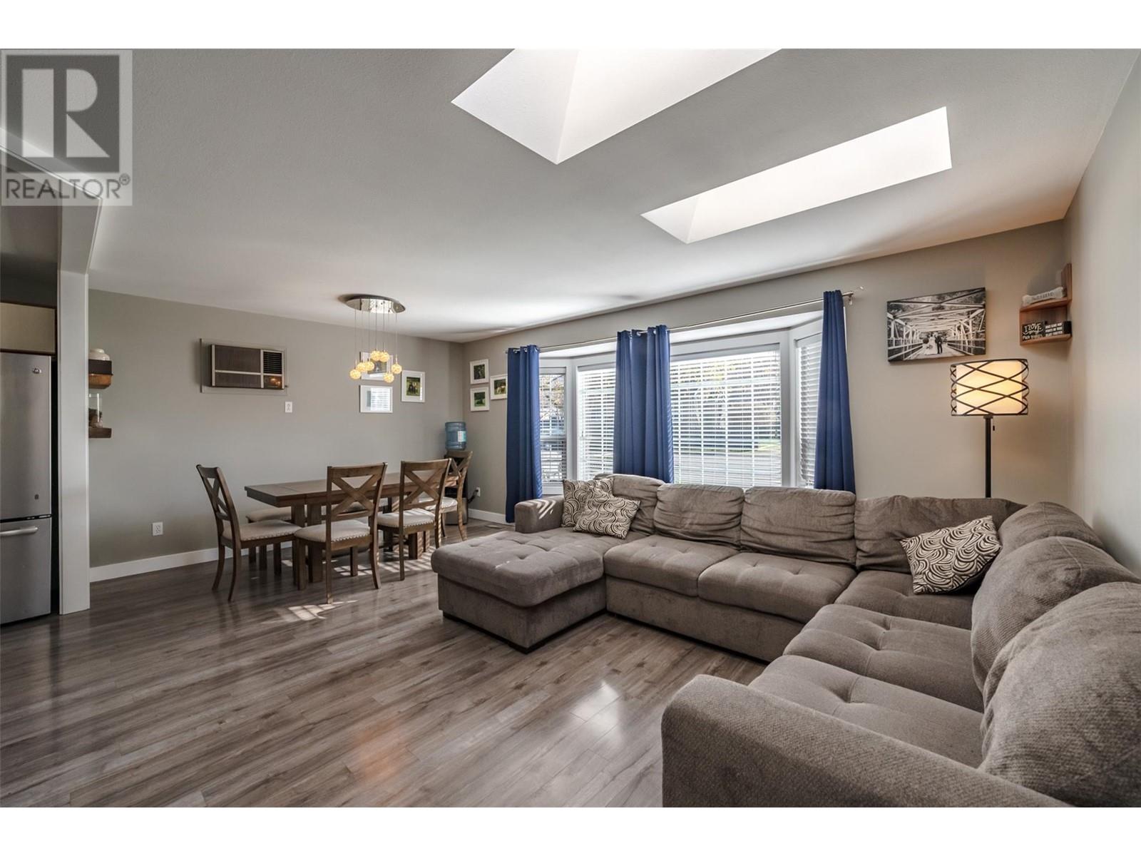 1179 Queen Street, Penticton, British Columbia  V2A 4R6 - Photo 5 - 10343664