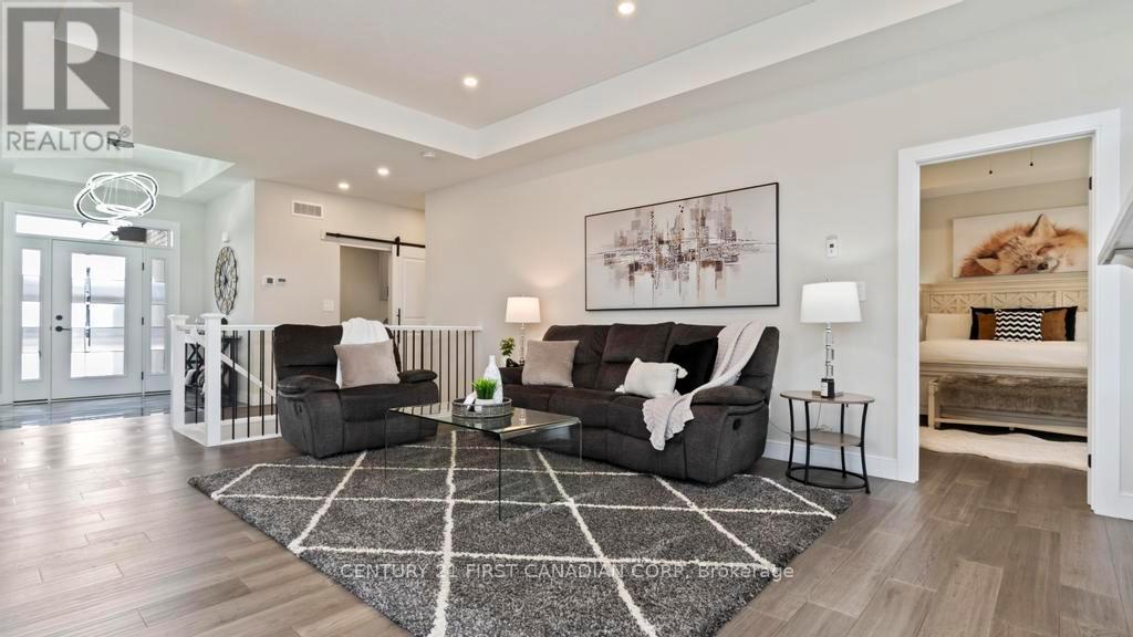 Property at 27 ELLIOT STREET image 5