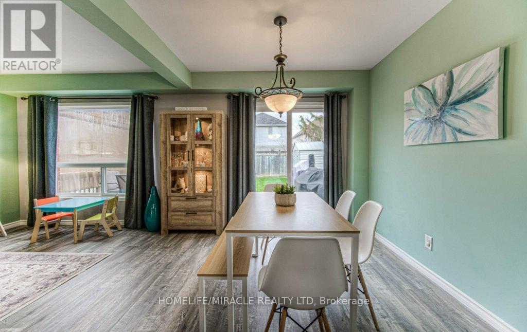 32 Amanda Walk, Cambridge, Ontario  N3C 4K8 - Photo 14 - X11928610