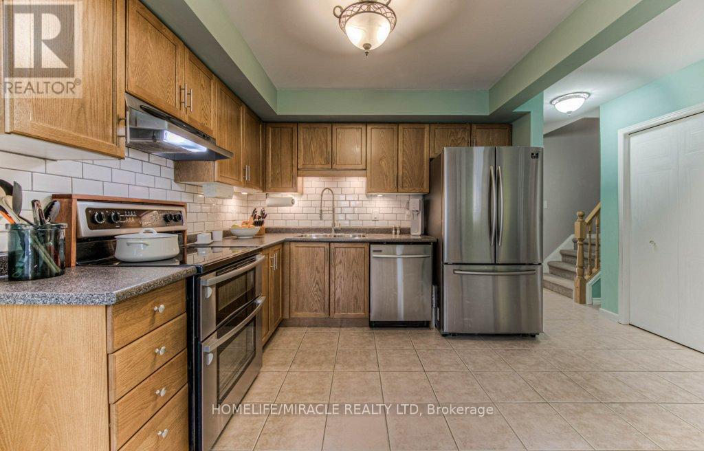 32 Amanda Walk, Cambridge, Ontario  N3C 4K8 - Photo 9 - X11928610