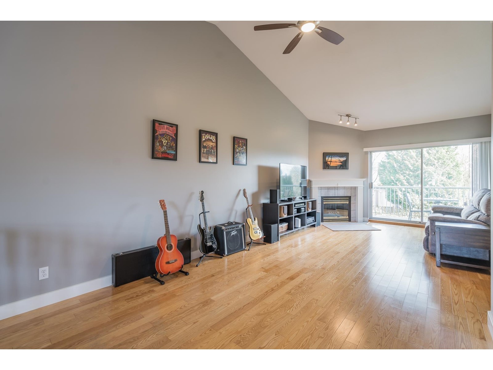 Property at 20 5750 174 STREET image 3