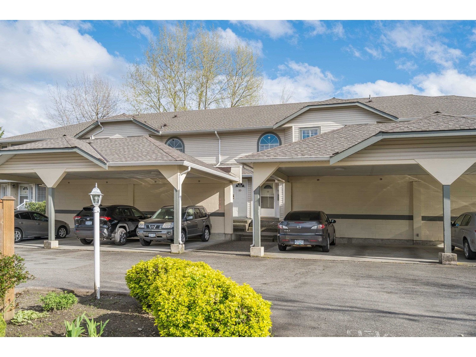 Property at 20 5750 174 STREET image 1