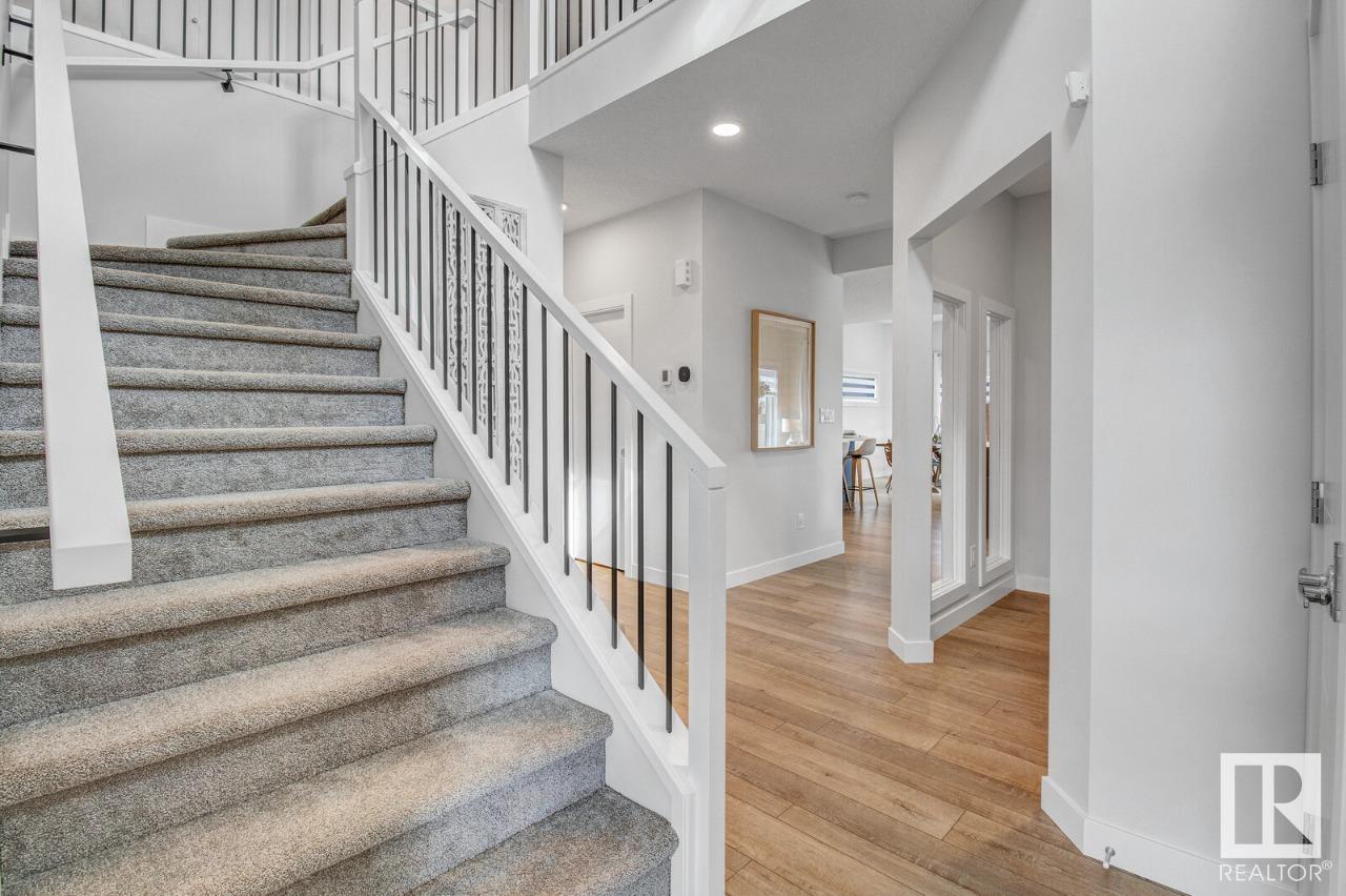 Property at 19011 20 AV NW image 3